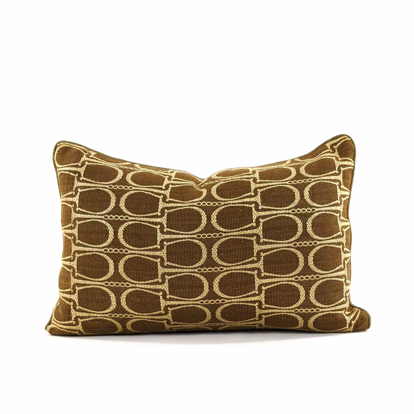 A bold weave, the metal horsebit, hand quilting and leather accents bring Equestrian Lifestyle effortlessly into the living area