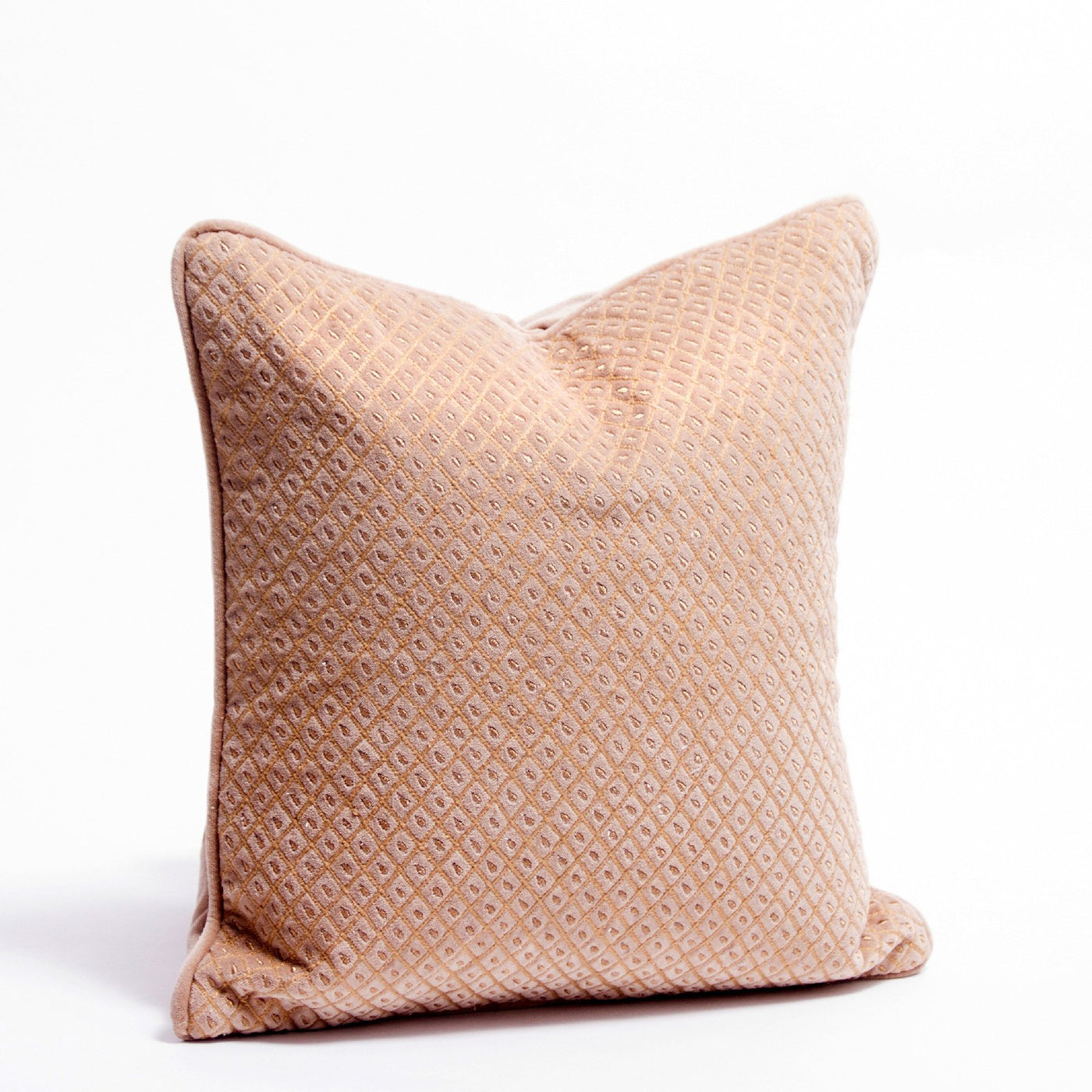 Fort King Beige Medium 18"
