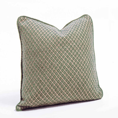 Fort King Celladon Medium 18"