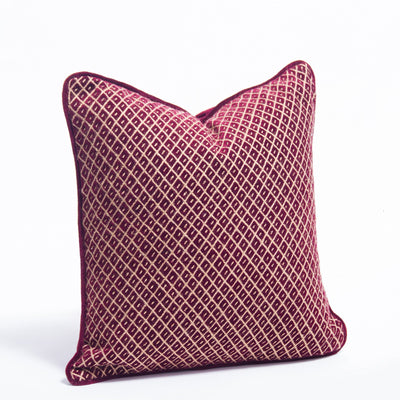 Fort King Maroon Medium 18"