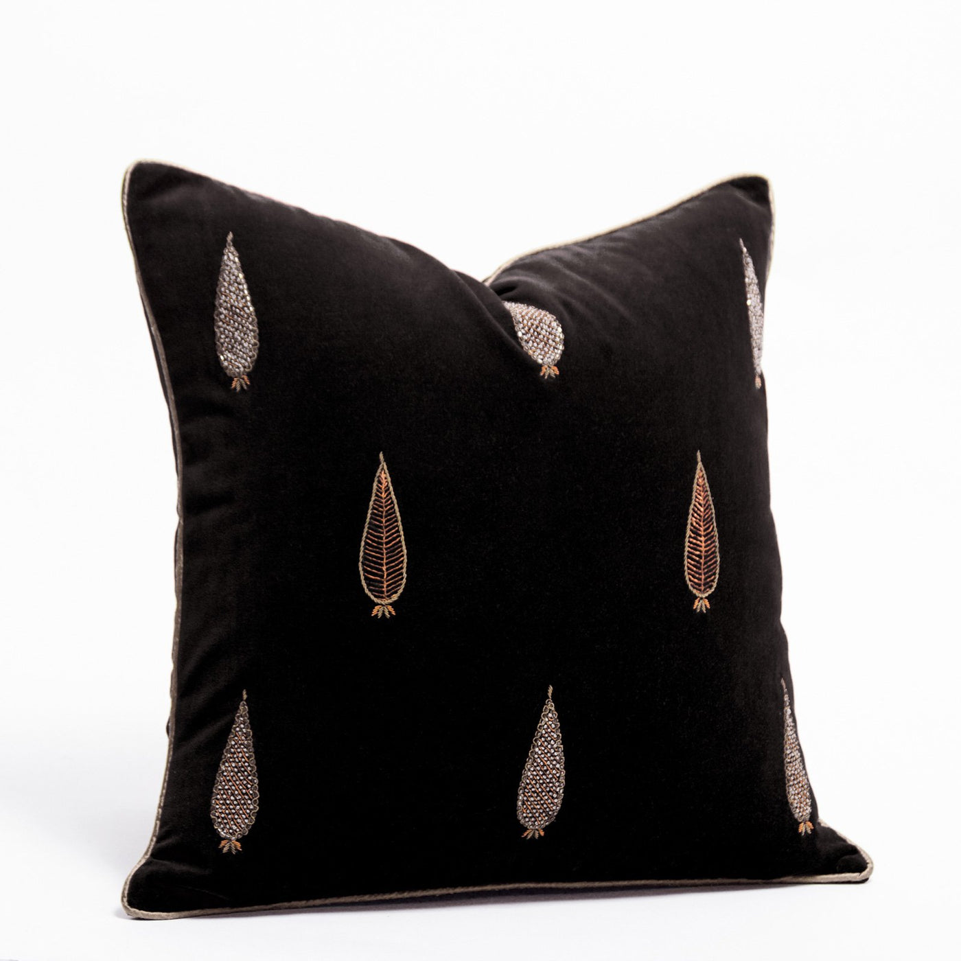 Bagh Buta Black Large 21"