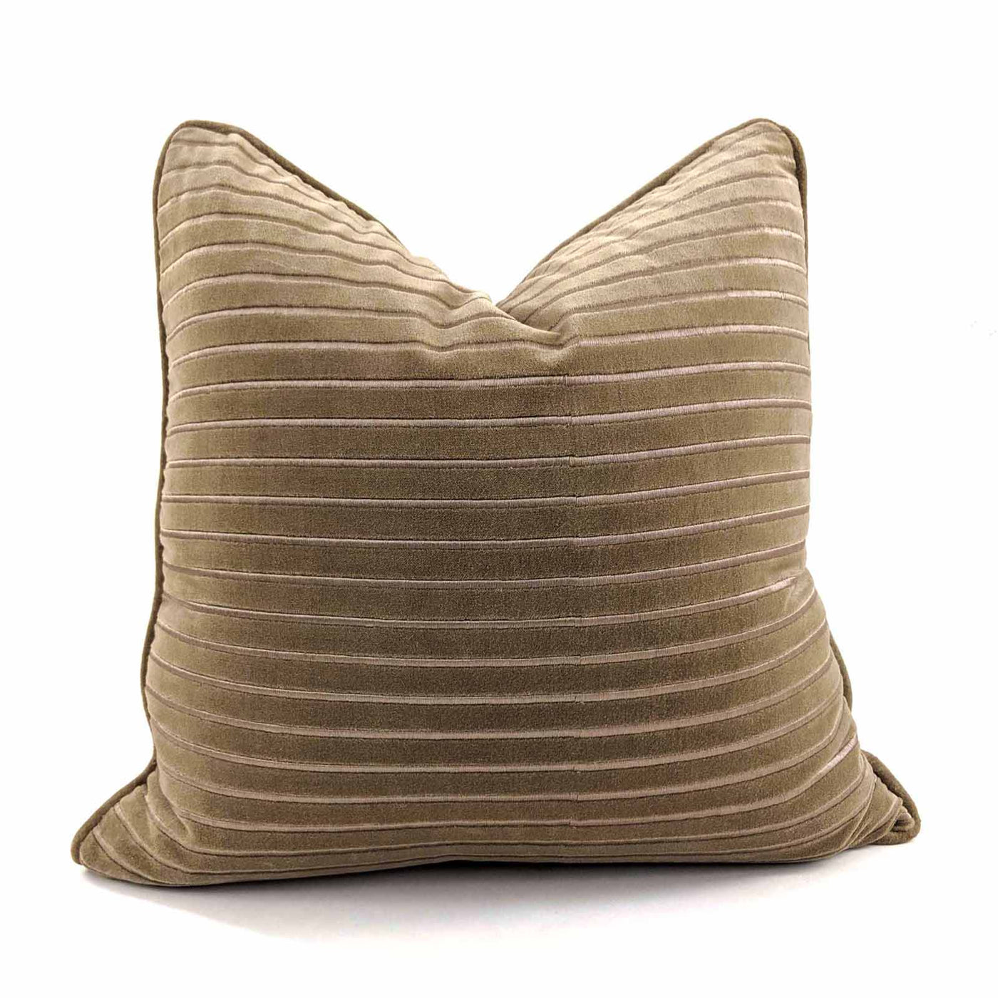 Chic and classy, our Cosmopolitan series presents designs that the global traveler would appreciate. They have a glitzy megacity vibe - perfect for large rooms with an international design theme