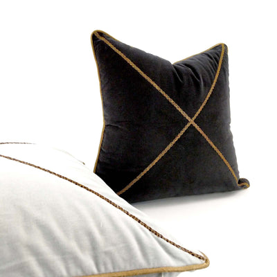 Mughal Cross Black Large 21"