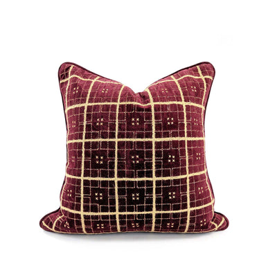 Inspired and Bold - The Troy Collection takes you up close to marvel at the valour of legendary warriors - their beautiful armour, exquisite metal work and tales from the battlefield are a classic design template
