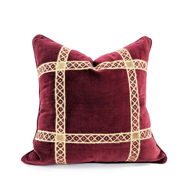 Inspired and Bold - The Troy Collection takes you up close to marvel at the valour of legendary warriors - their beautiful armour, exquisite metal work and tales from the battlefield are a classic design template