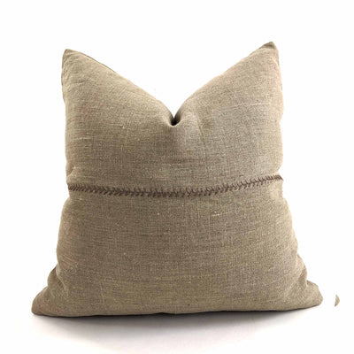 Experience the finest selection of curated colors, textured silks, linens and more - in the BANDHINI HOME range of solids. Use these for pairing with glamour designs for easy contrasts