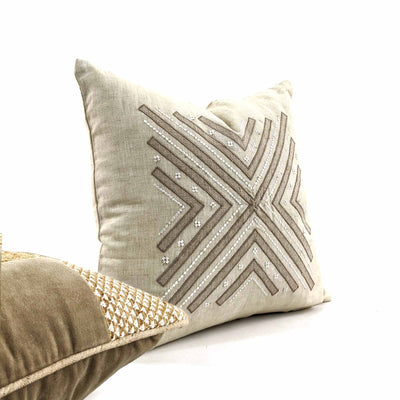 Phulkari Natural Cushion Medium 18"