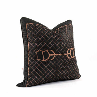 Quilted HorseBit Black Medium 18"