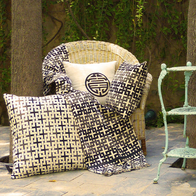 Lattice Slate Cushion Medium 18"