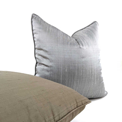Dupion Silver Large 21"