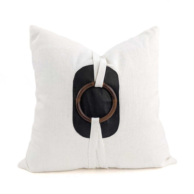 Some creations are simply Iconic. The Icon series at Bandhini Home is all about these special pieces, designed with clean lines and beautiful centerpieces that make you think where the story could have its origins. We often find ourselves surprised to see 10 year old Icon class creations, still relevant and beautiful