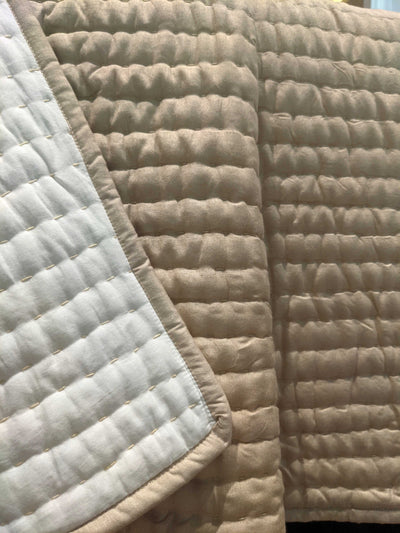 Gudri Bedspread Large 96" with 2 Shams
