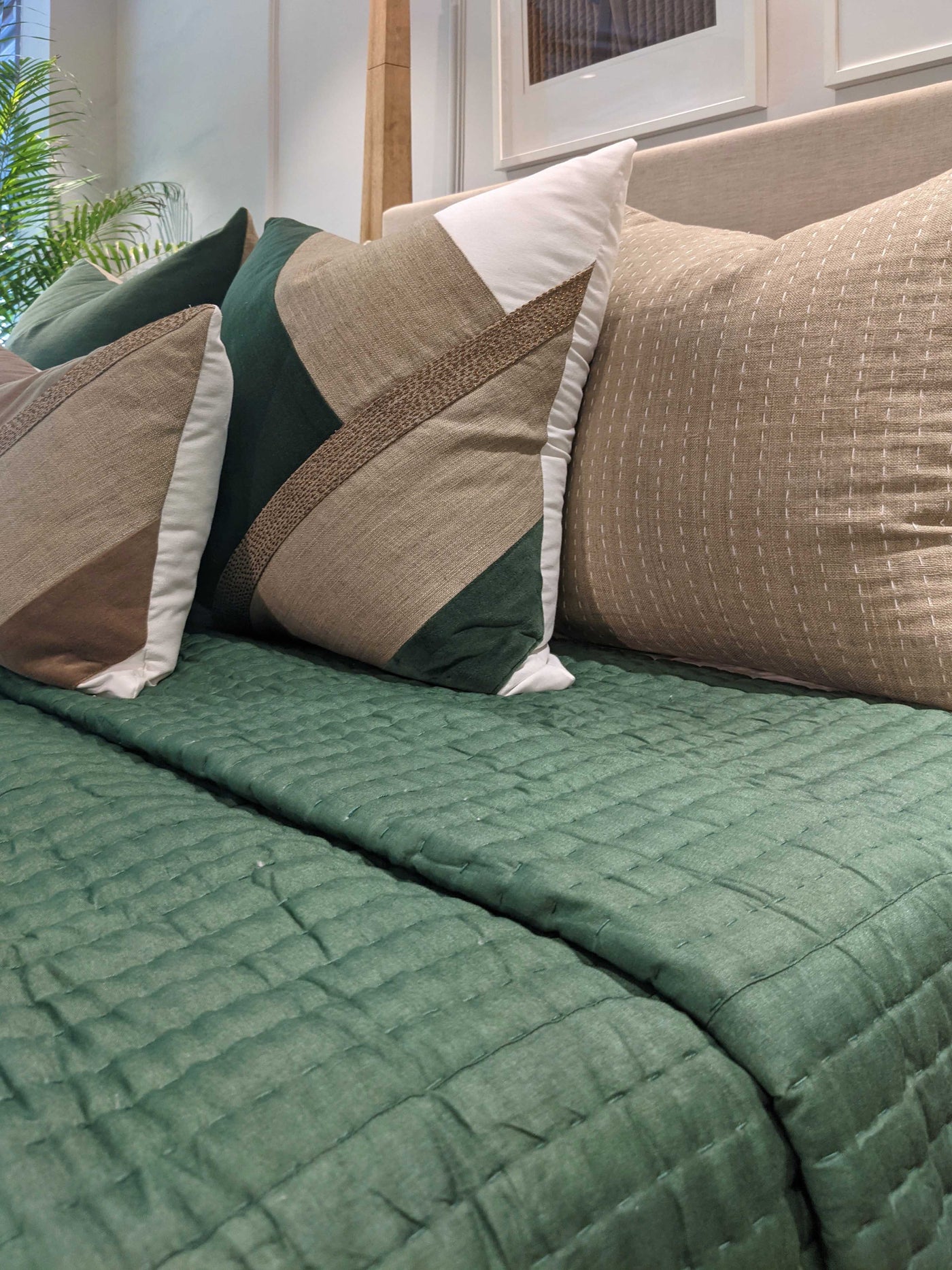 Gudri Bedspread Large 96" with 2 Shams