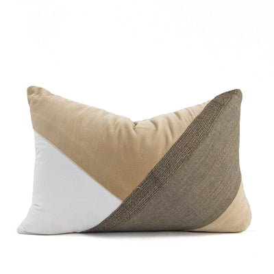 Some creations are simply Iconic. The Icon series at Bandhini Home is all about these special pieces, designed with clean lines and beautiful centerpieces that make you think where the story could have its origins. We often find ourselves surprised to see 10 year old Icon class creations, still relevant and beautiful